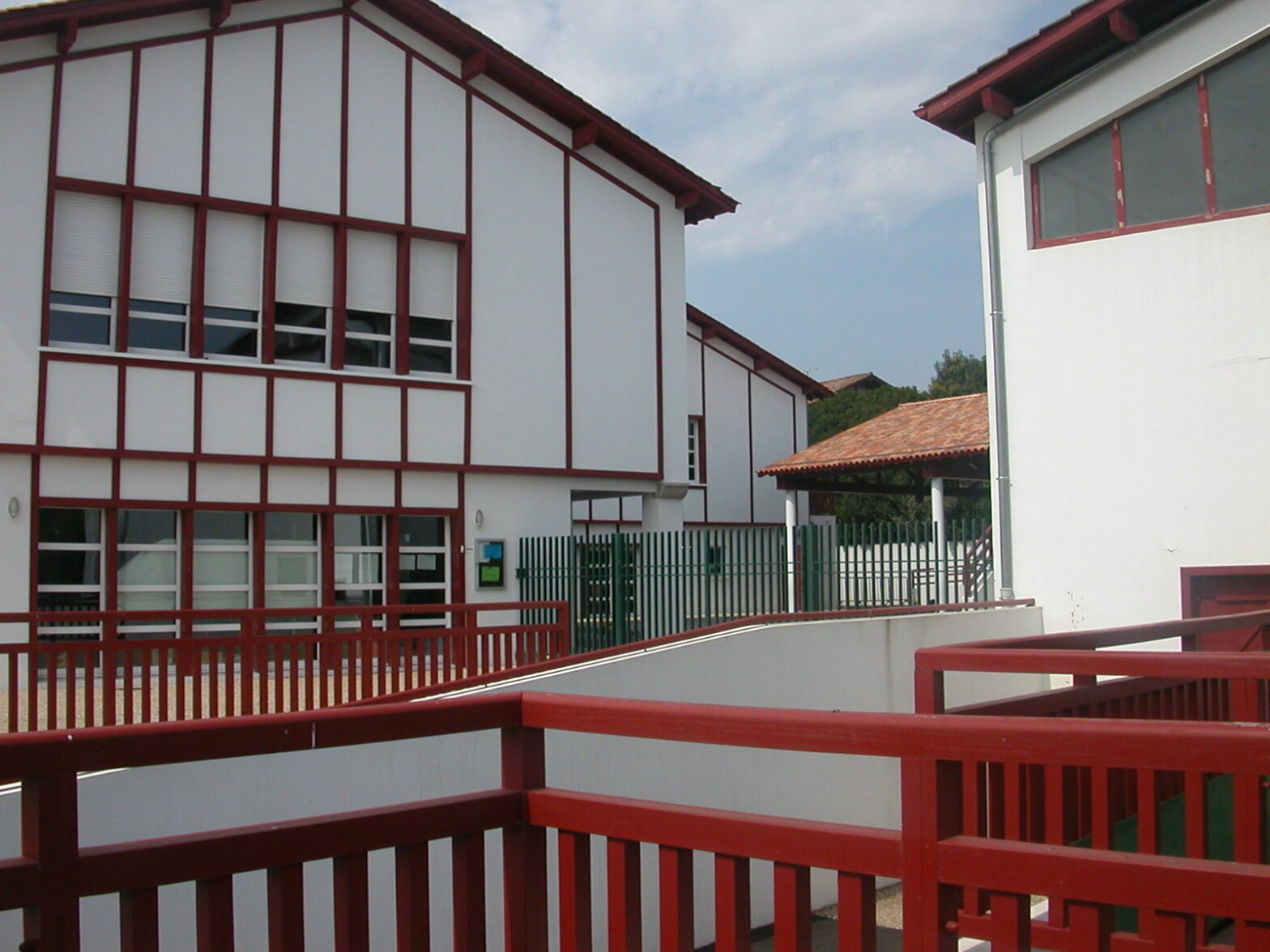 ecole